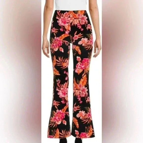 NWT No Boundaries Size  L (11-13) Super High Rise Corduroy Pull On Flare Legs - Picture 4 of 9